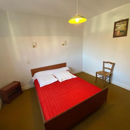 Lumineux Et Spacieux Pour 5 Personnes Au Mont-dore - Planet 1 *