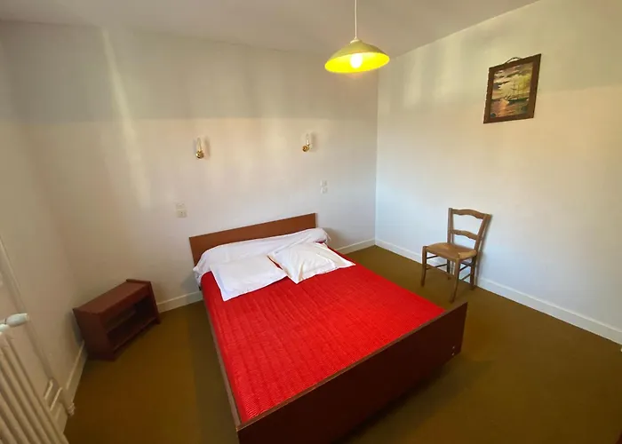 Lumineux Et Spacieux Pour 5 Personnes Au Mont-dore - Planet 1 *